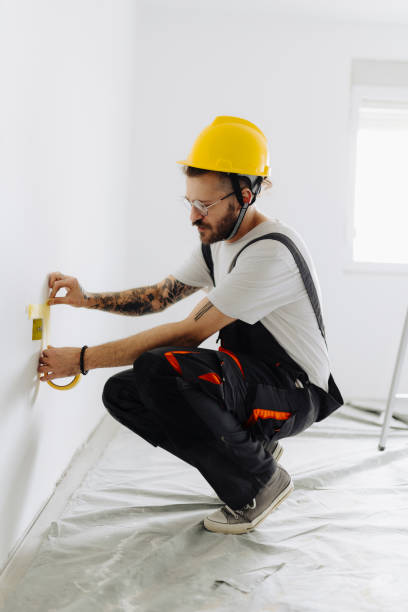 Wallpaper Removal and Painting in Lakeview, OR